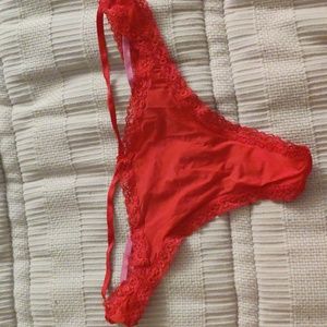 VS Red Thong - Size S
